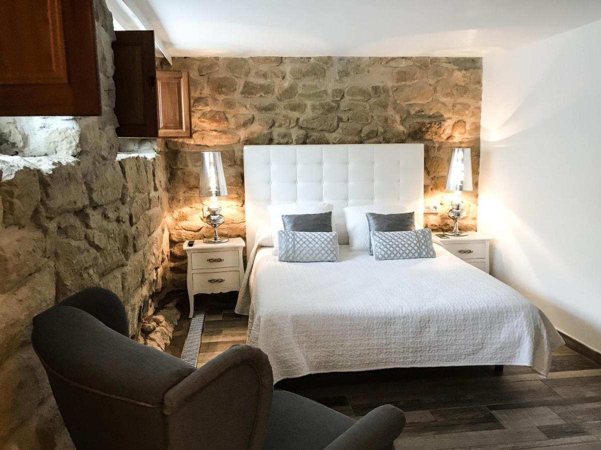 La Casona De Alutiz & Bodega Guest House Samaniego Ngoại thất bức ảnh